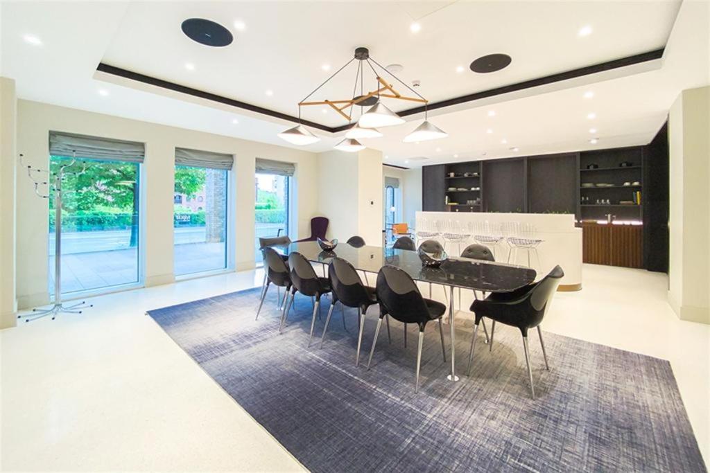 Luxury 2 Bedroom Apartment Manchester City Centre Bagian luar foto